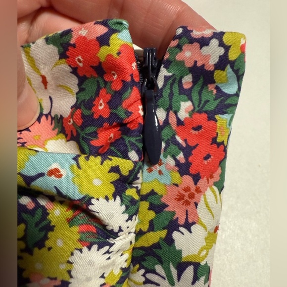 J. Crew Liberty of London Thorpe Tie Waist Shorts Size 0 Floral Preppy Resort - Picture 6 of 9